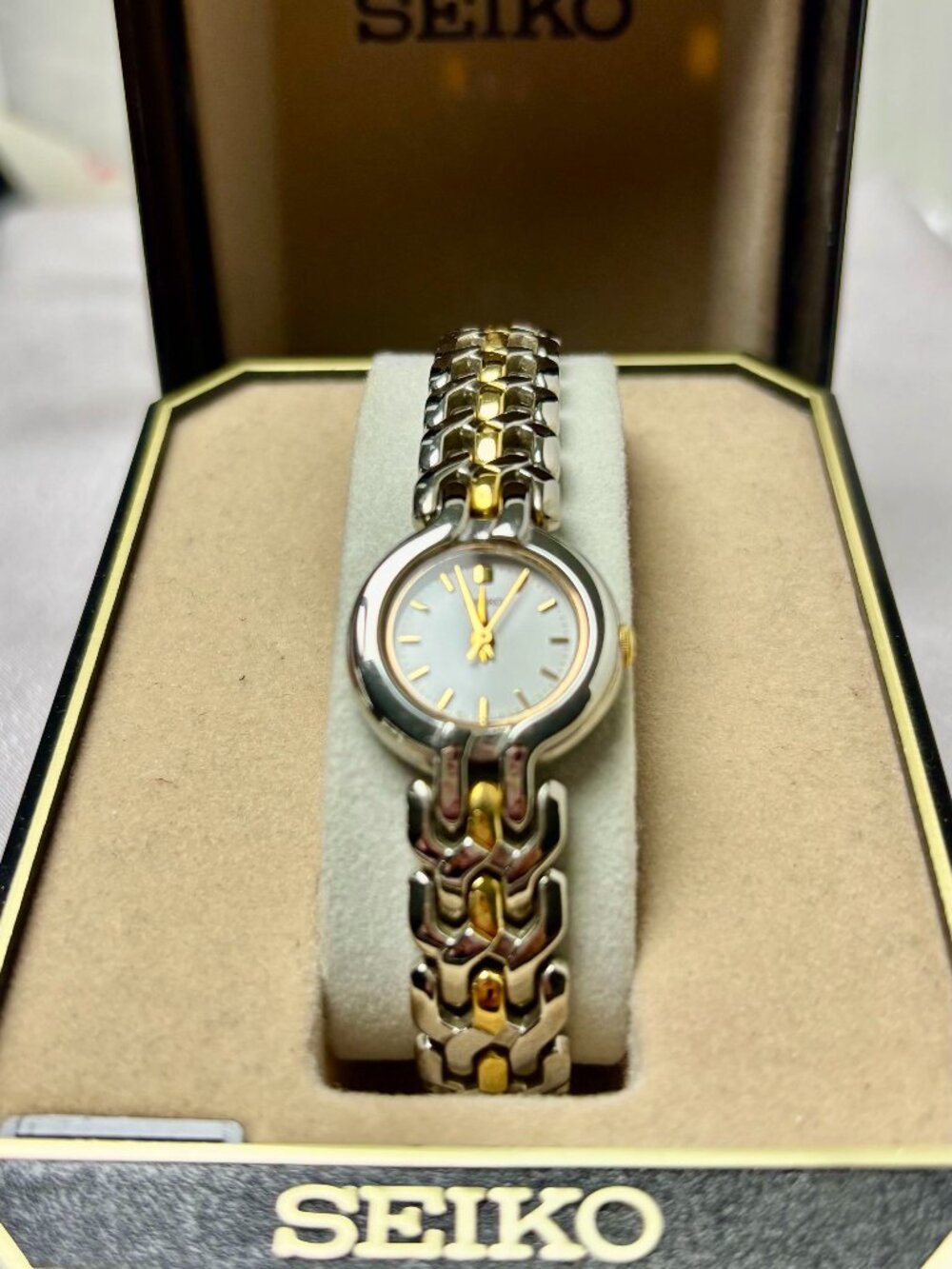Seiko Lady's Two Tone Quartz round White face dial  Tank watch